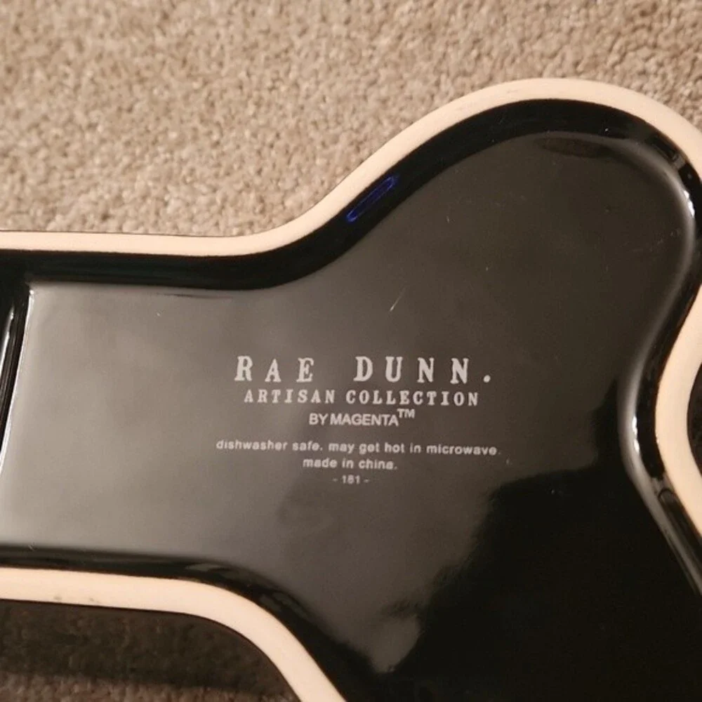 Rae Dunn 